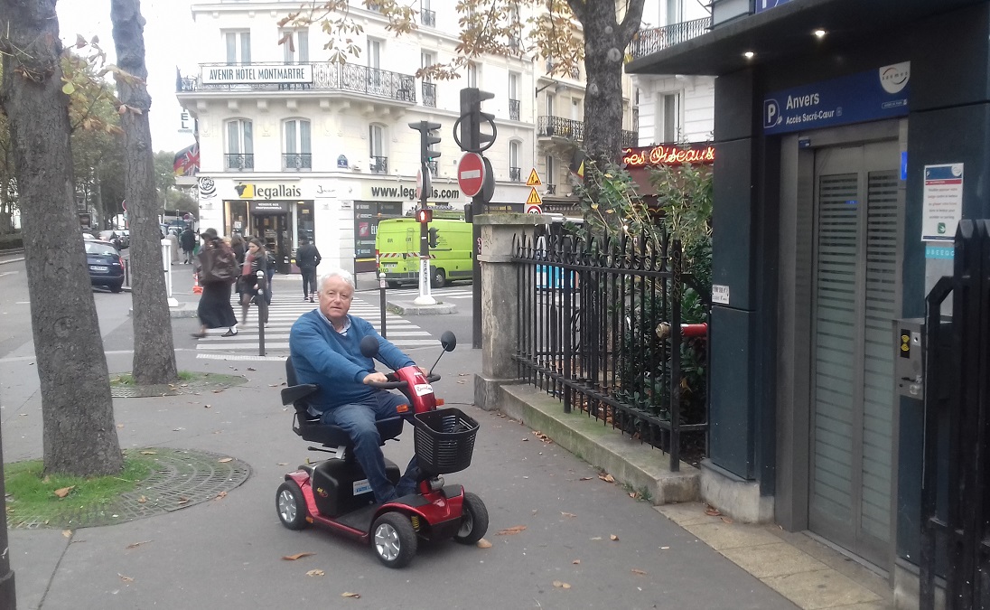 Acces scooter rascal electrique handicape Paris